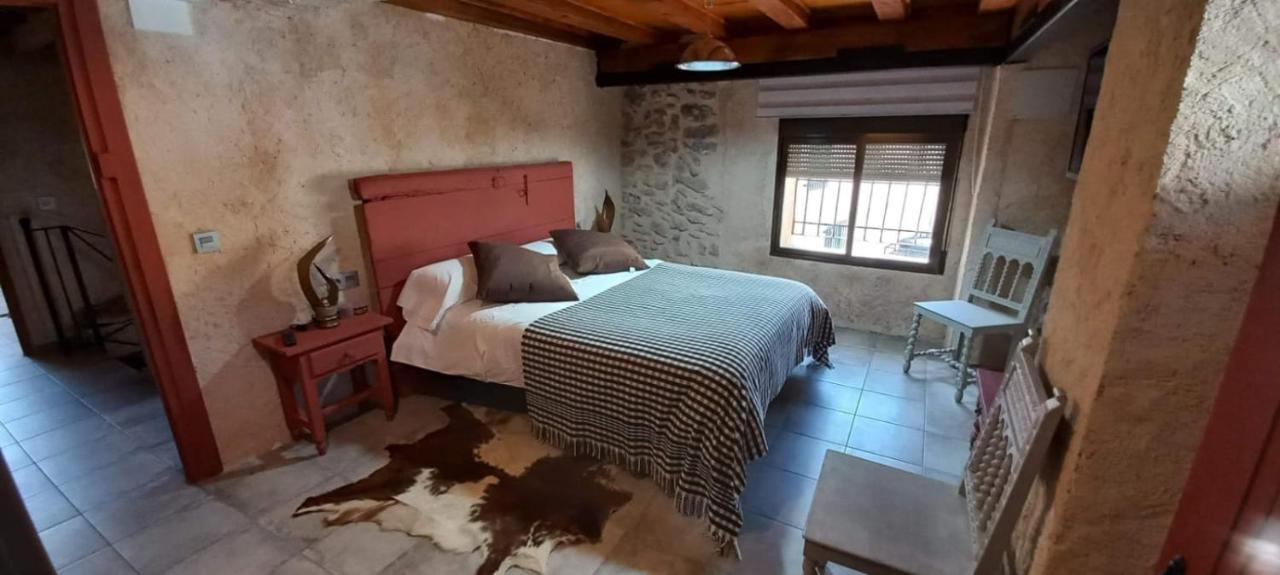 Casa Del Abuelo Pedro Pensionat Las Majadas Eksteriør billede